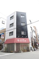 長柄ビルの外観