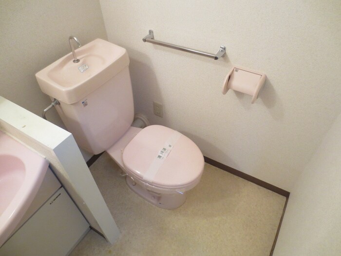 トイレ コンセール愛宕山