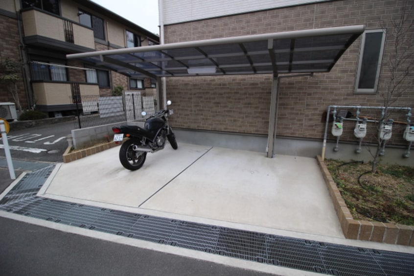 駐輪場 アムールSelva