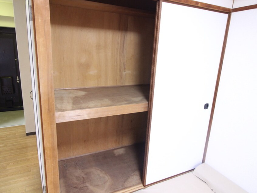 収納 マツヤパークマンション