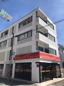 ライフポケット甲子園の外観