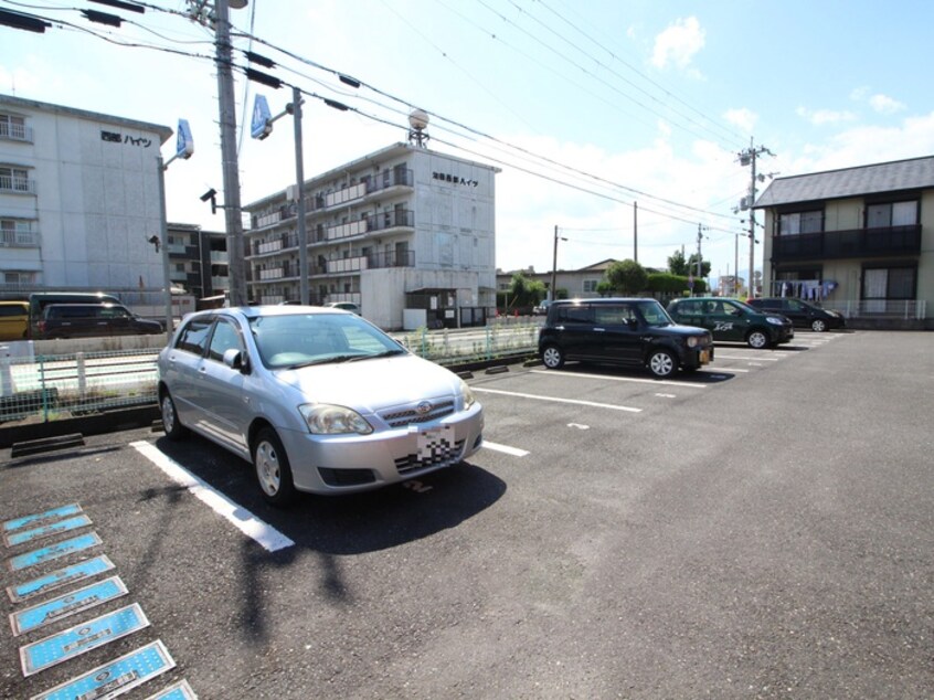 駐車場 ハイツサカシタB棟