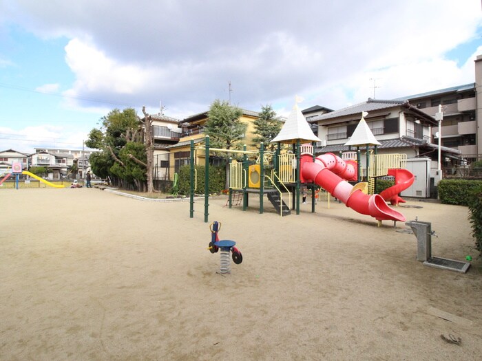 蔵垣内公園(公園)まで355m セジュール　ド　ソレイユ