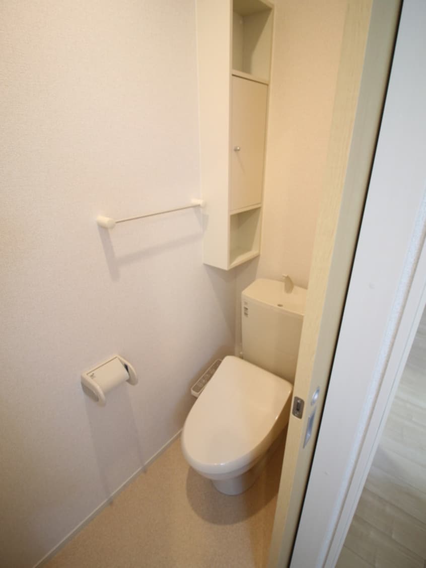 トイレ ﾚﾌｨﾅｰﾄﾞ・ｺﾝﾄﾞﾐﾆｵ