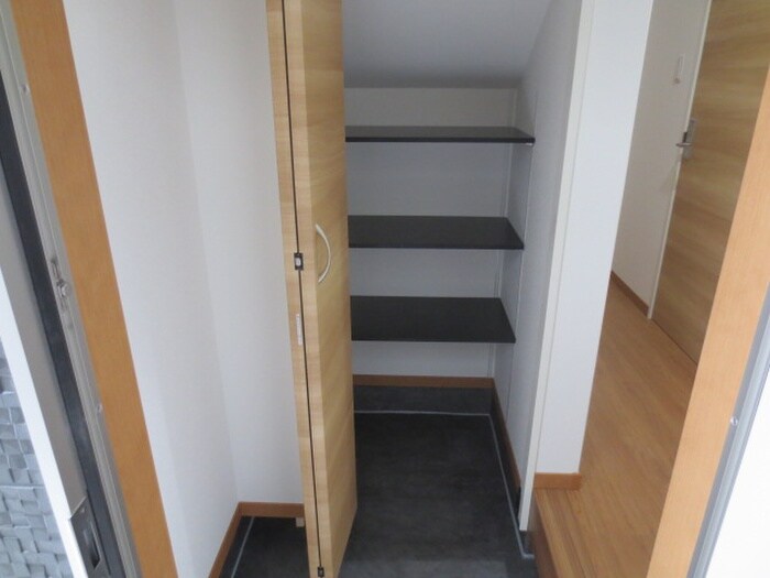 靴箱 パルフラッツ王居殿