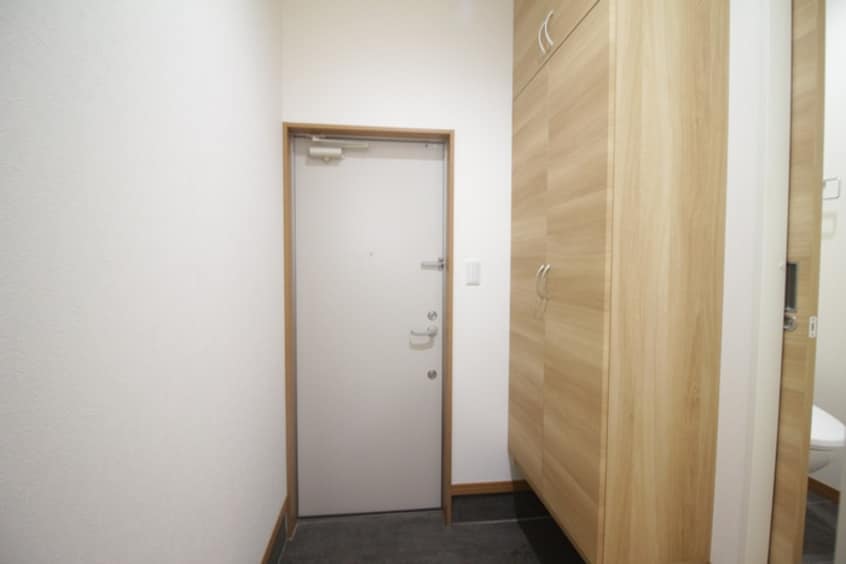 玄関 パルフラッツ王居殿