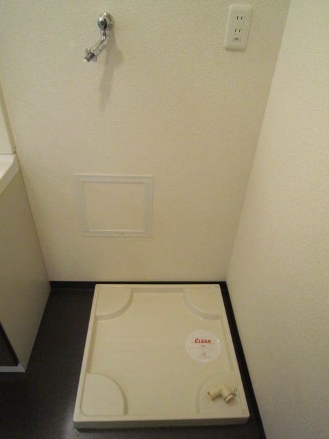 洗濯機置場 アスヴェル京都外大前(905)