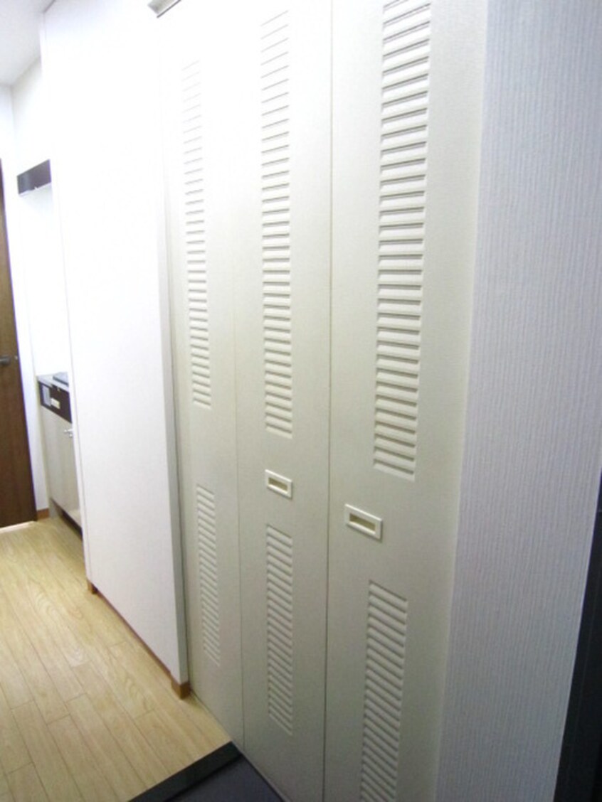 廊下 ペンギンコートⅢ