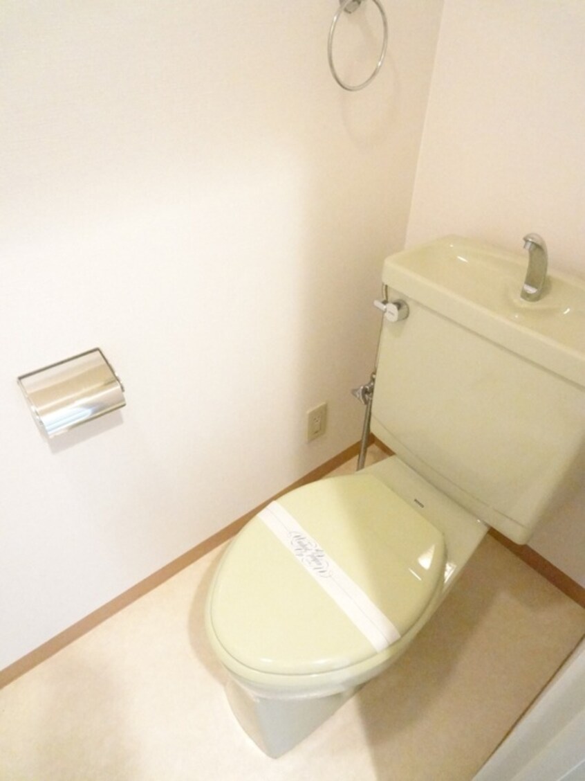 トイレ メゾン寿