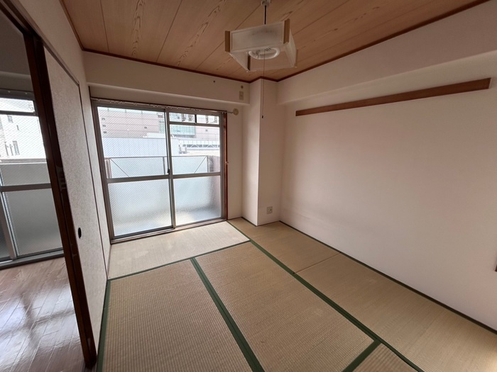 居室 鷺乃成ビル