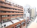 室内からの展望 ﾌﾟﾚｻﾝｽ新大阪ｺｱｼﾃｨ（1204）