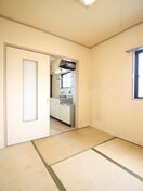 居室 エクセレント河原