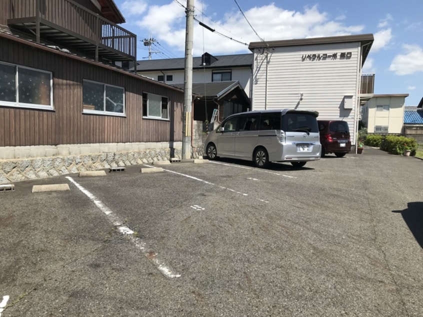 駐車場 リベラルコ－ポ阪口