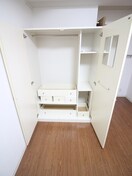 収納 セイワパレス堂島シティ