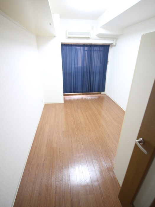 居室 セイワパレス堂島シティ