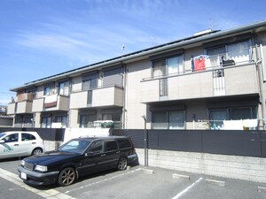 レネスト新深江