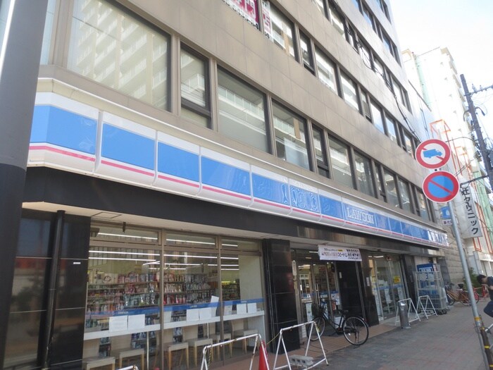 ローソン 尼崎駅前店(コンビニ)まで361m ロジュマンヴェールⅡ