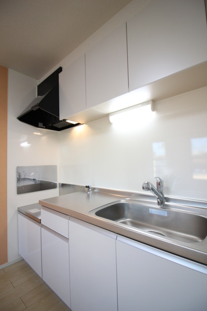 キッチン ユーヴェS　Ⅵ