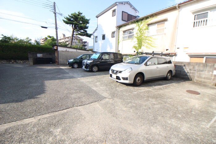 駐車場 学水ハイツ