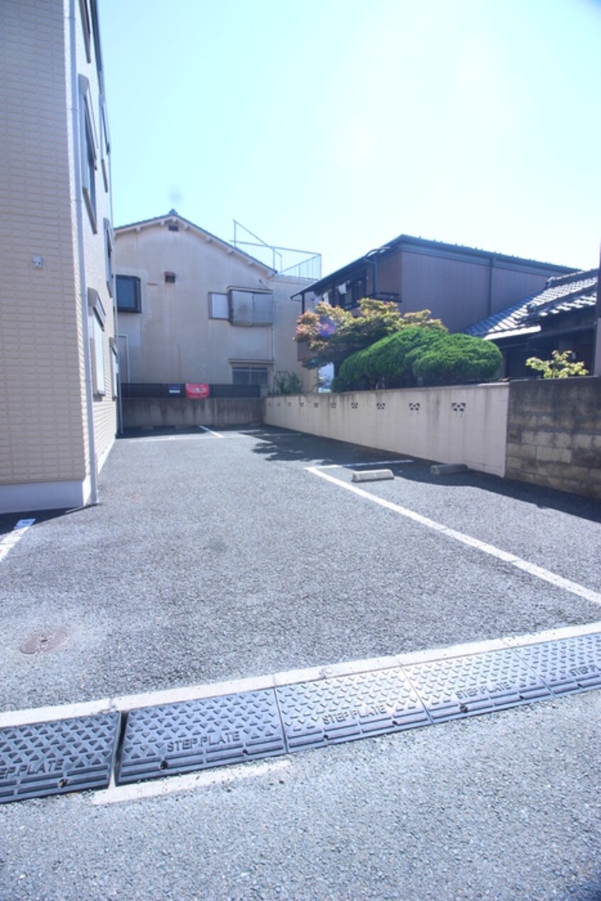 駐車場 エスペーロ　サチ