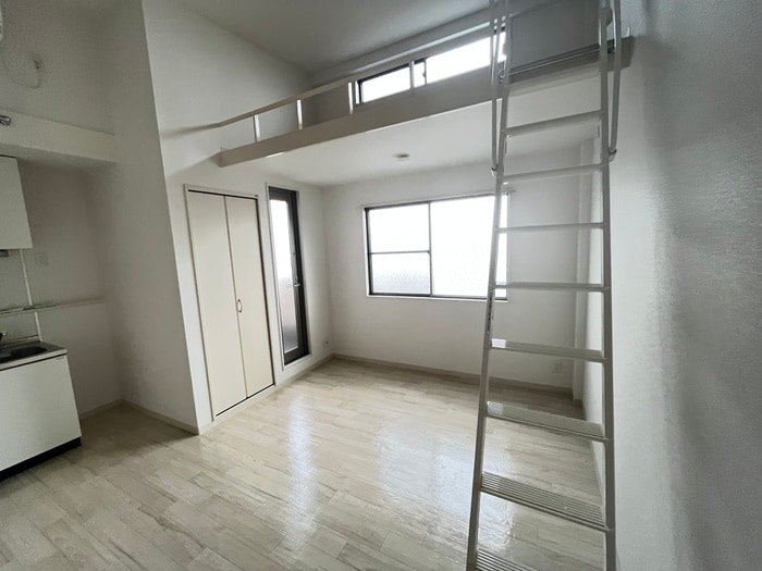 居室 ハイステ－ジ丸和