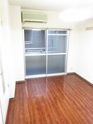 居室 ラリティ田中