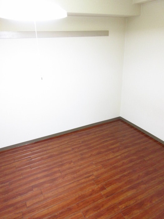 居室 ラリティ田中