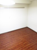 居室 ラリティ田中