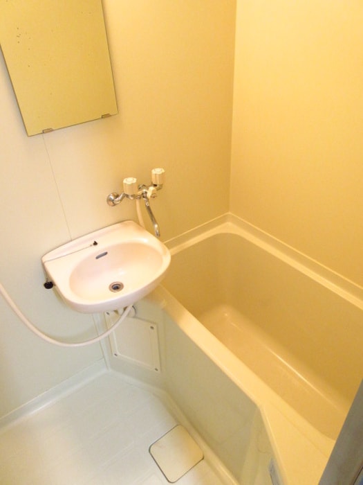 バス／シャワールーム等 ラリティ田中