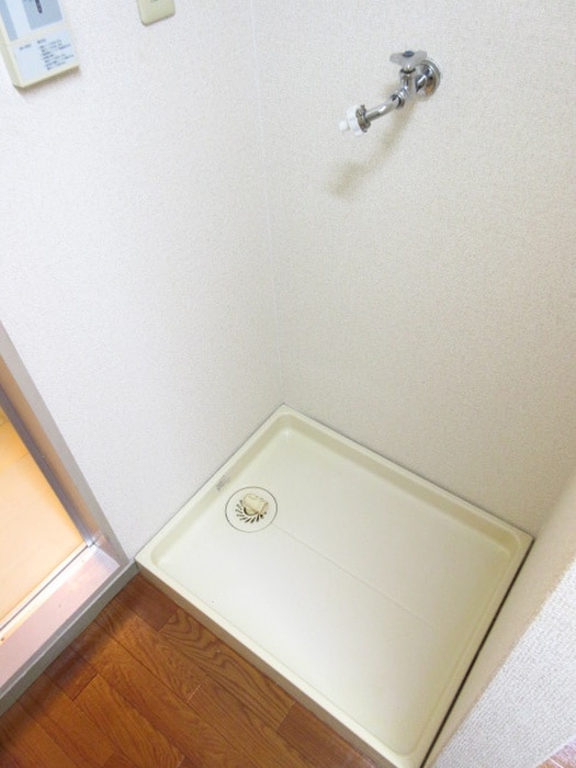 洗濯機置場 ラリティ田中