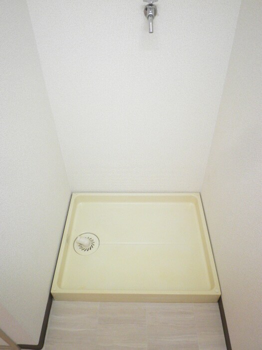 洗濯機置場 ラリティ田中