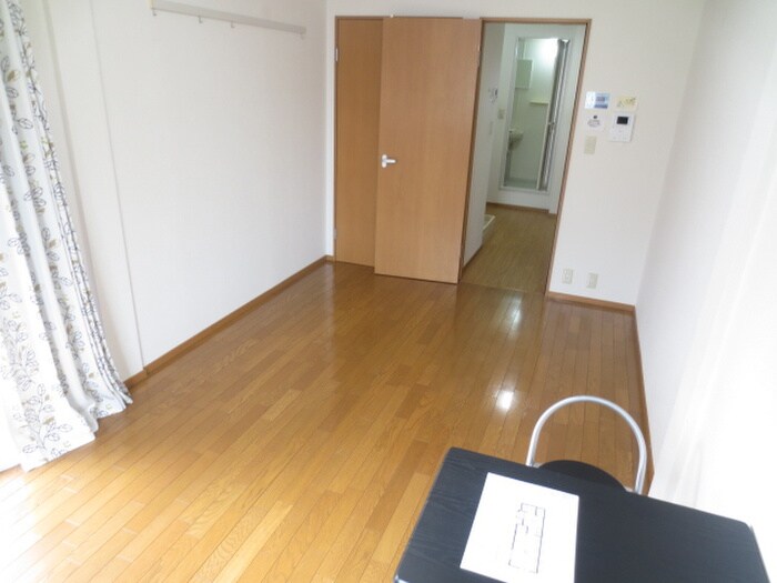 居室 オキサ甲子園口