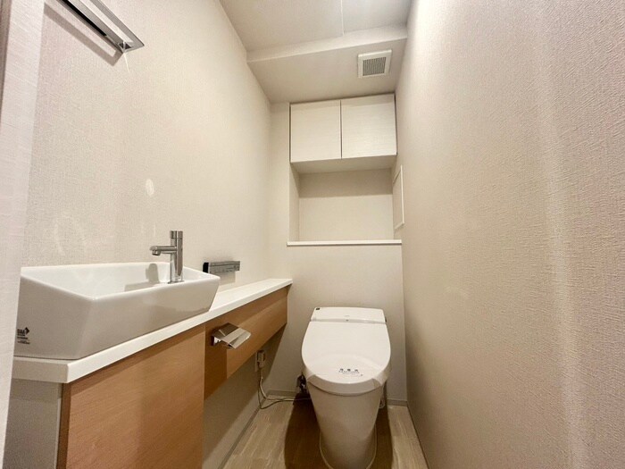 トイレ ﾌﾟﾚﾐｽﾄ京都六角通堂之前町(1001)