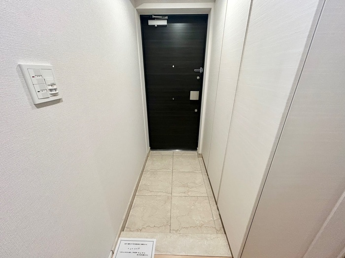 玄関 ﾌﾟﾚﾐｽﾄ京都六角通堂之前町(1001)