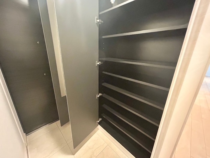 靴箱 ﾌﾟﾚﾐｽﾄ京都六角通堂之前町(1001)