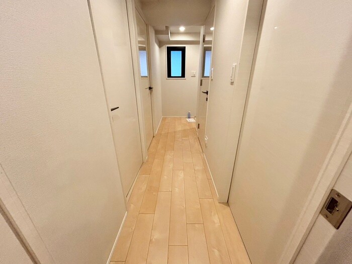 廊下 ﾌﾟﾚﾐｽﾄ京都六角通堂之前町(1001)