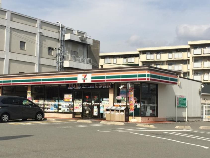 セブンイレブン(コンビニ)まで600m トゥールモンド