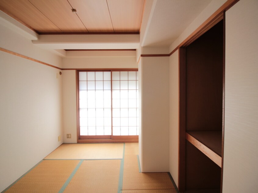 居室 ウエステル甲子園