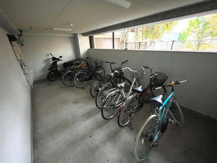 駐輪場 ガーデンプレイス夙川