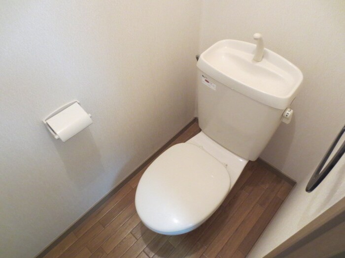 トイレ ブライストンハイツ