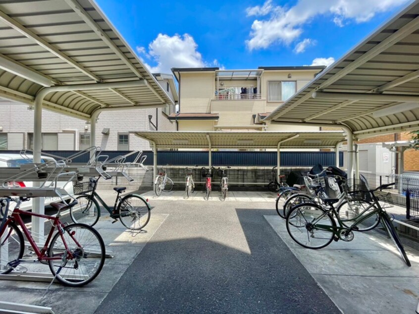 駐輪場 ピリアなかもず