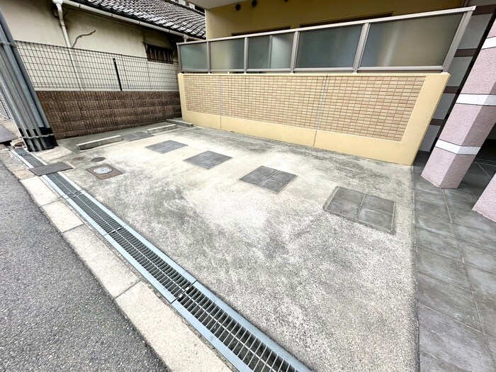 駐車場 アルビオン新北野