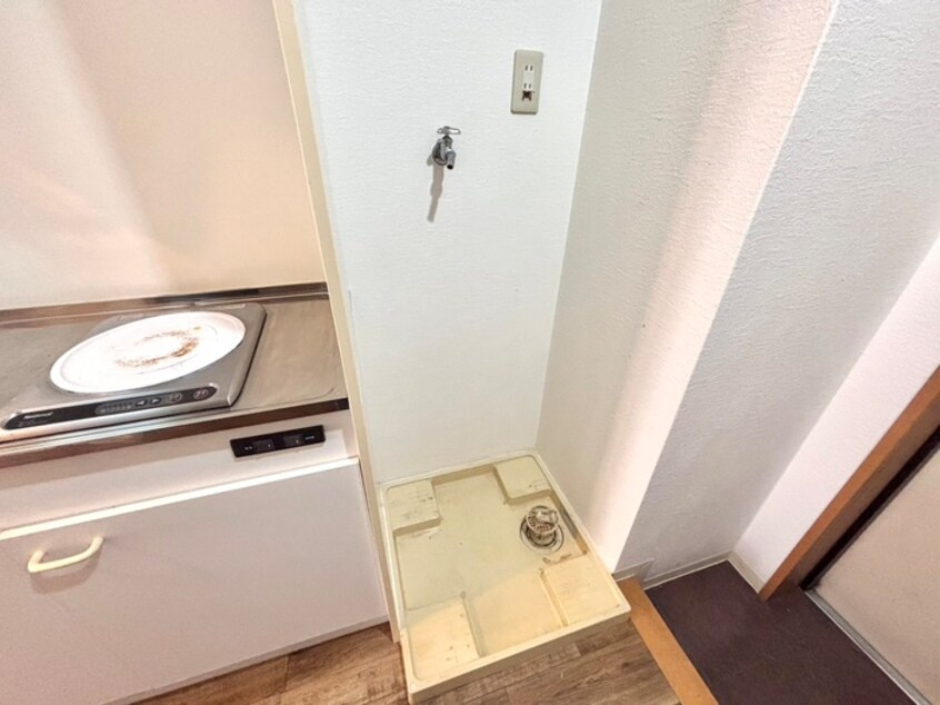 洗濯機置場 アルビオン新北野