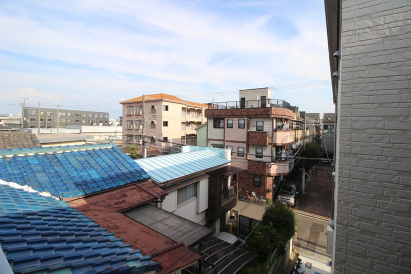室内からの展望 F asecia Nephel