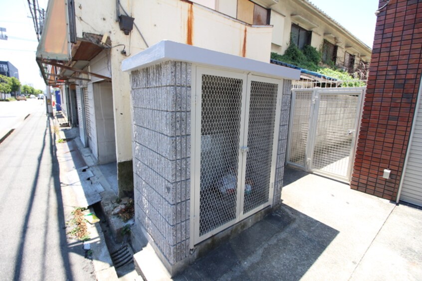 建物設備 メゾンワールド