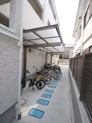 駐輪場 アルビオン