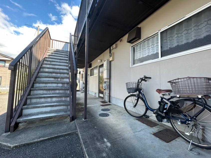 エントランス部分 新上野ハイツ