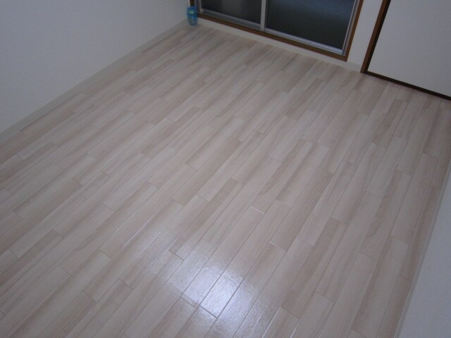 居室 プレアール材木町