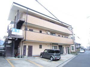 ロイヤルハイツ