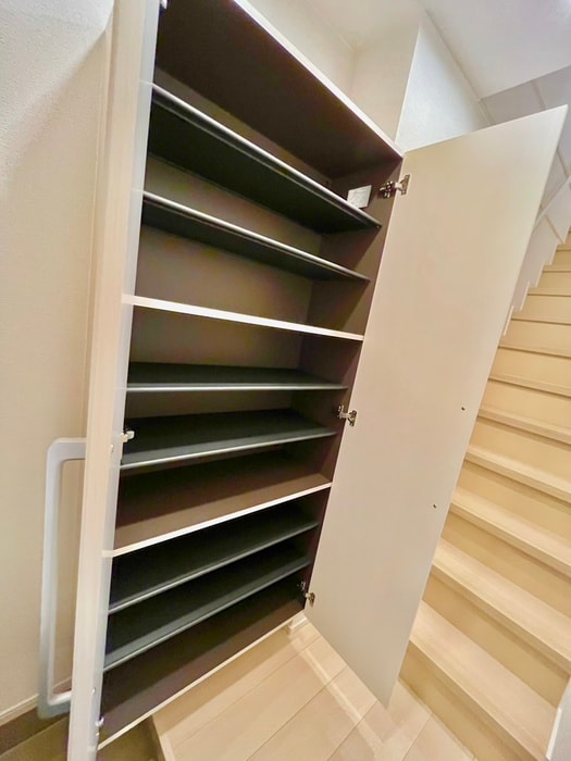 靴箱 オリーブ羽倉崎Ａ棟